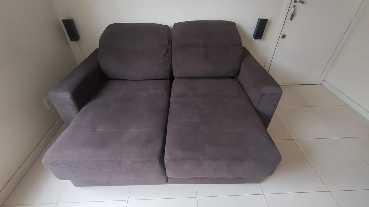 Vendo sofá retrátil 2 lugares - Foto 3