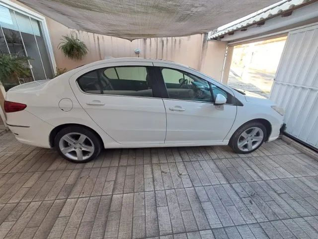 Peugeot 408 408 Sedan Feline 2.0 Flex 16V 4p Aut. 2012