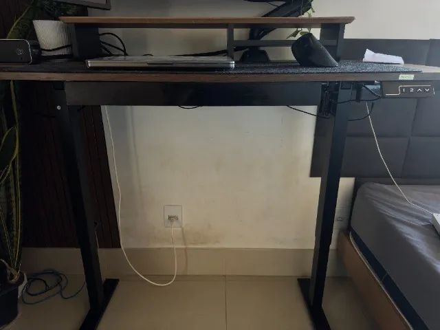  Mesa Elétrica com Motor Ajustável 
