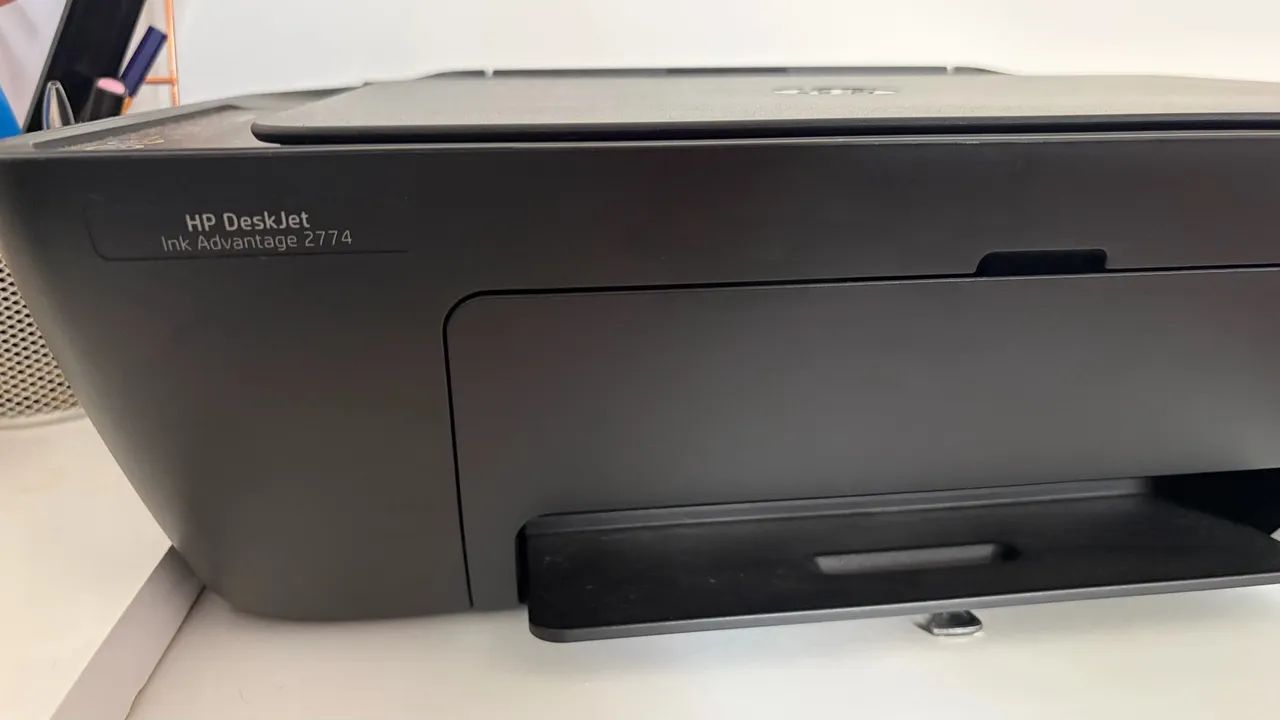 Impressora HP DeskJet Ink Advantage 2774 - Foto 2