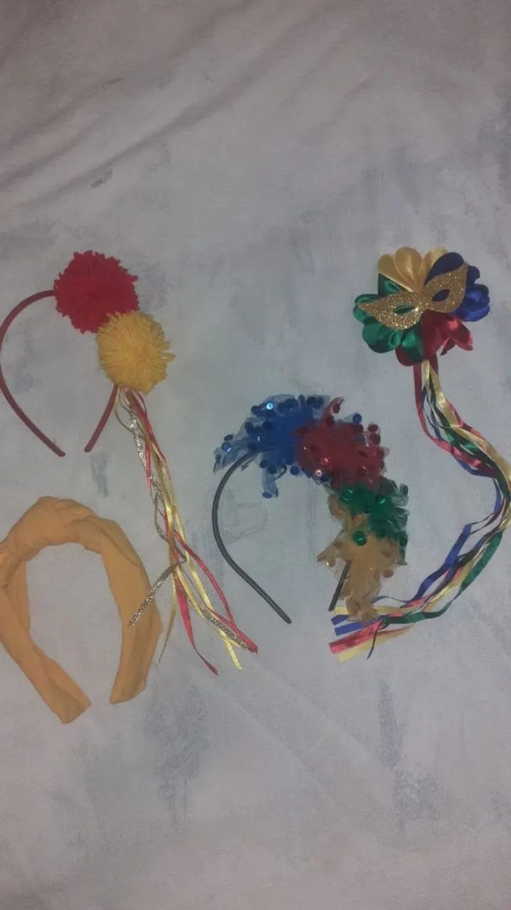 Roupas e acessórios de carnaval - Foto 3