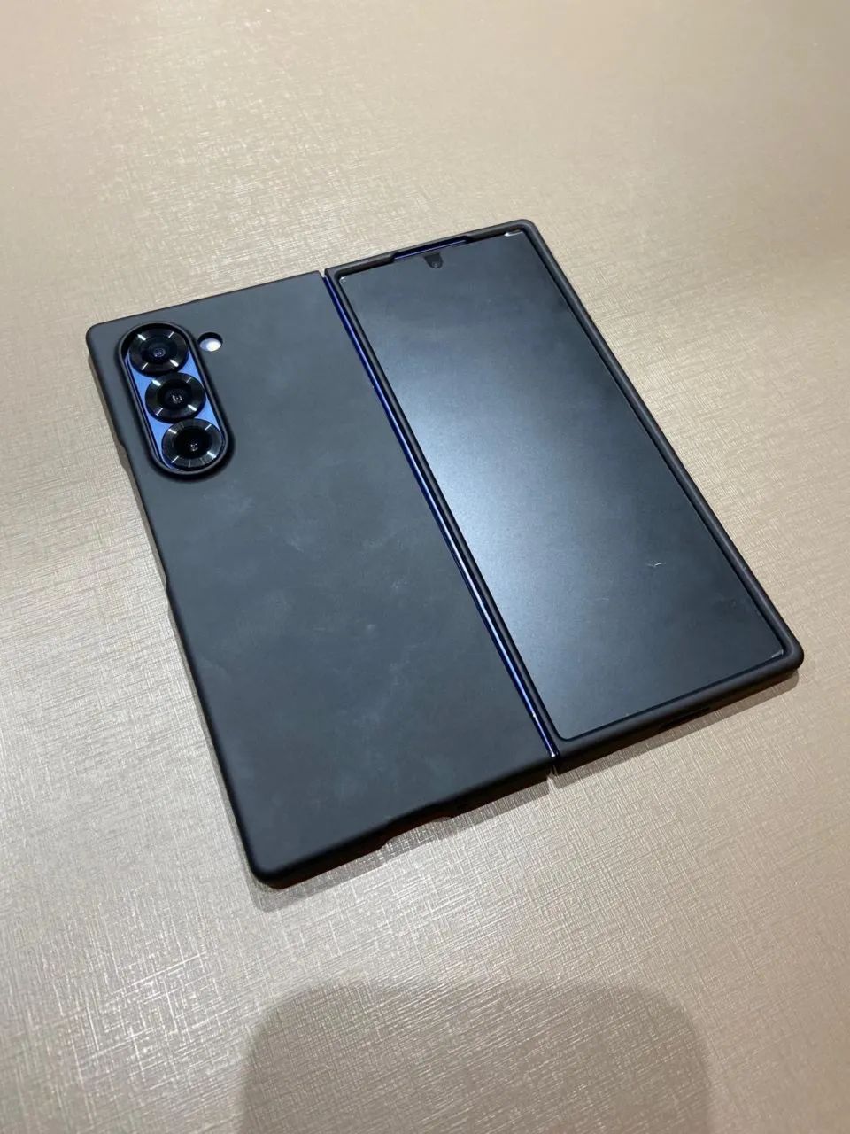 SAMSUNG GALAXY Z FOLD6  - Foto 3