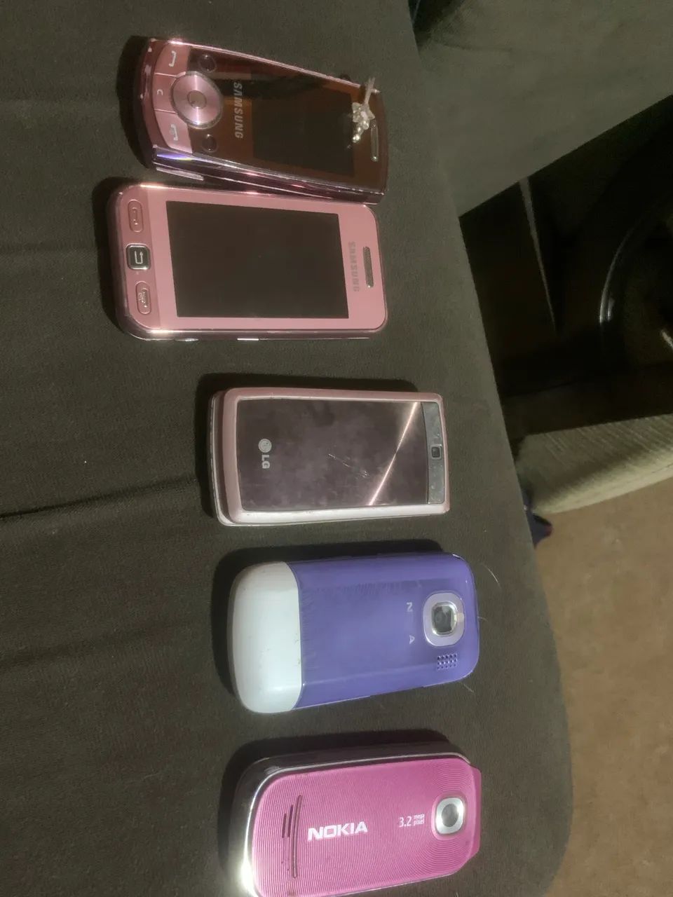 Cinco celulares antigo rosa - coleção