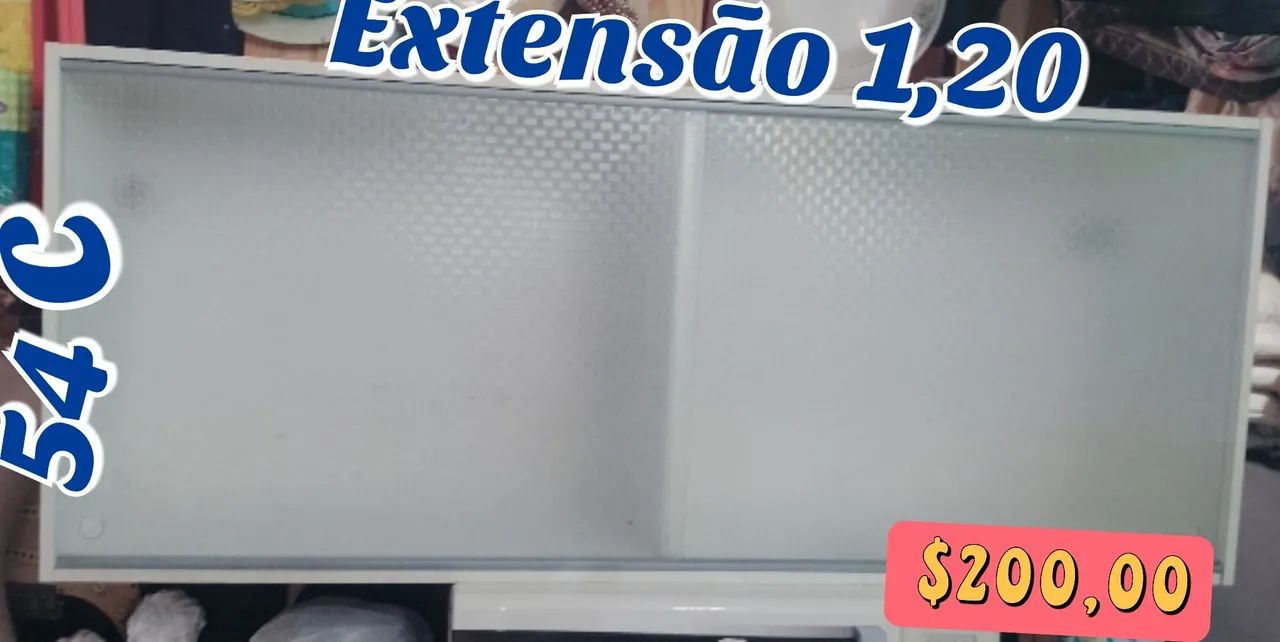 Arramario com porta de vidro 