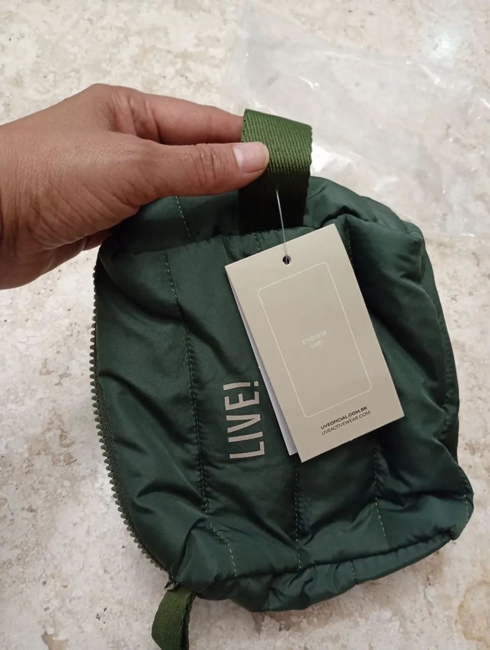 Necessaire Live! Verde militar  - Foto 5