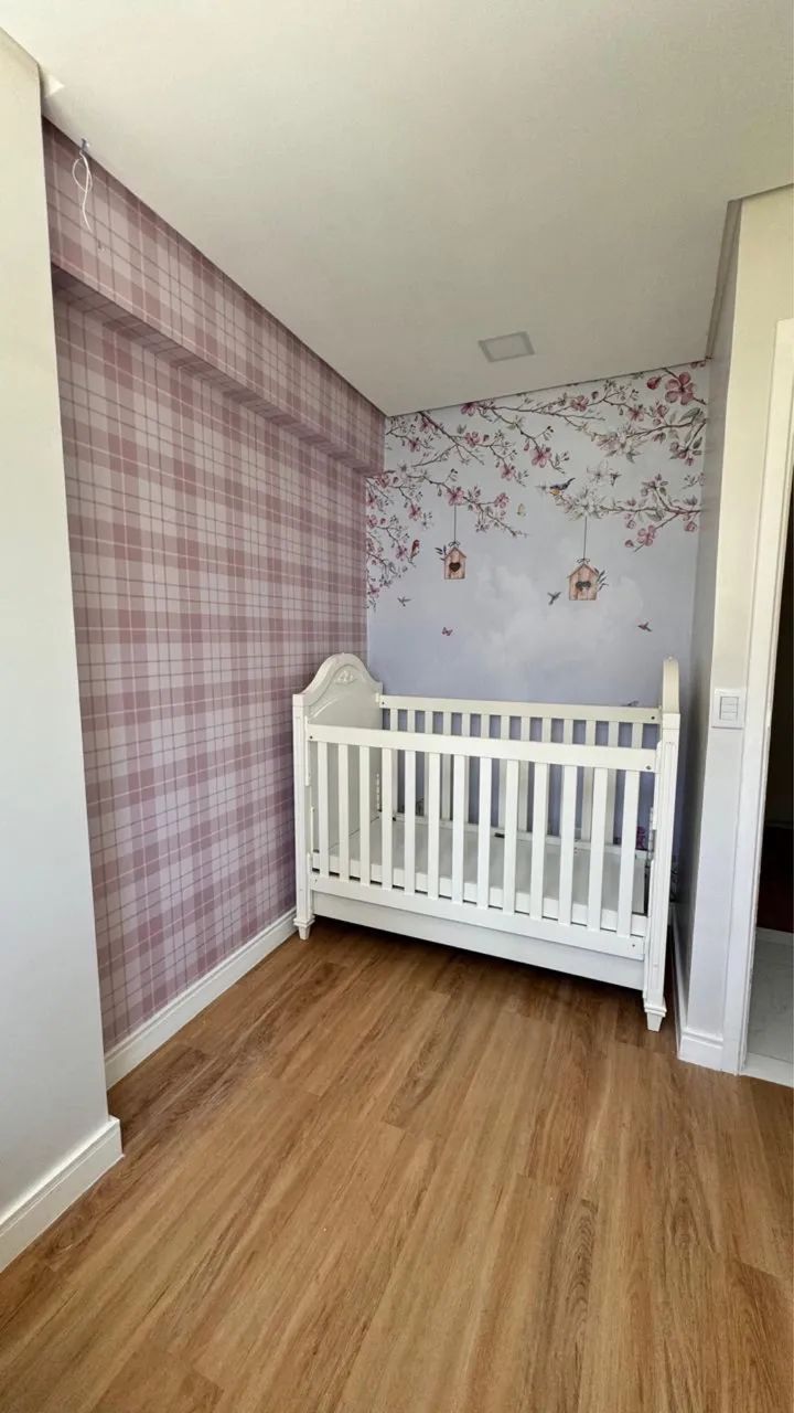 Berço branco todo em laca muito bonito  - Foto 4