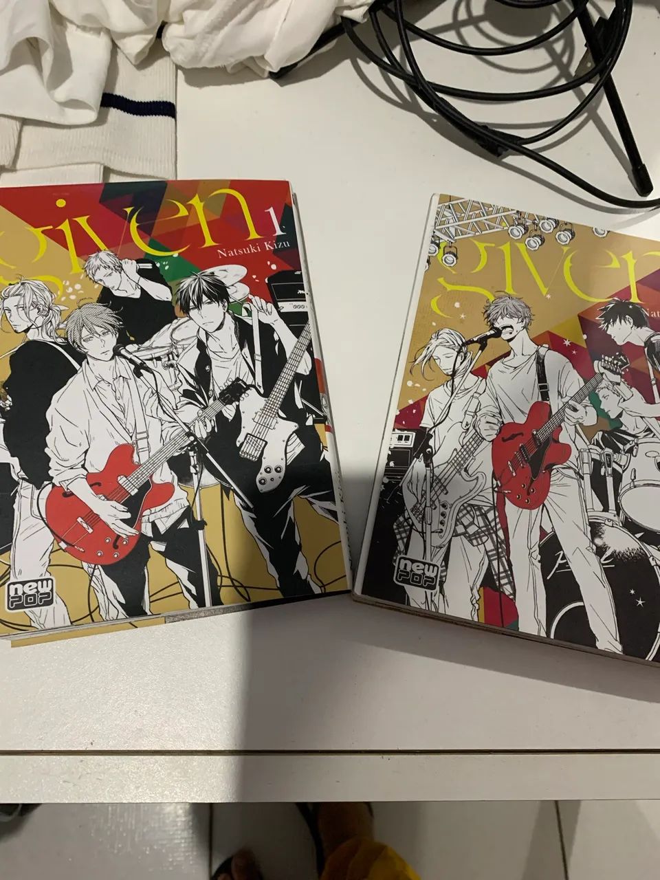 Mangá Given vol. 1 e 2