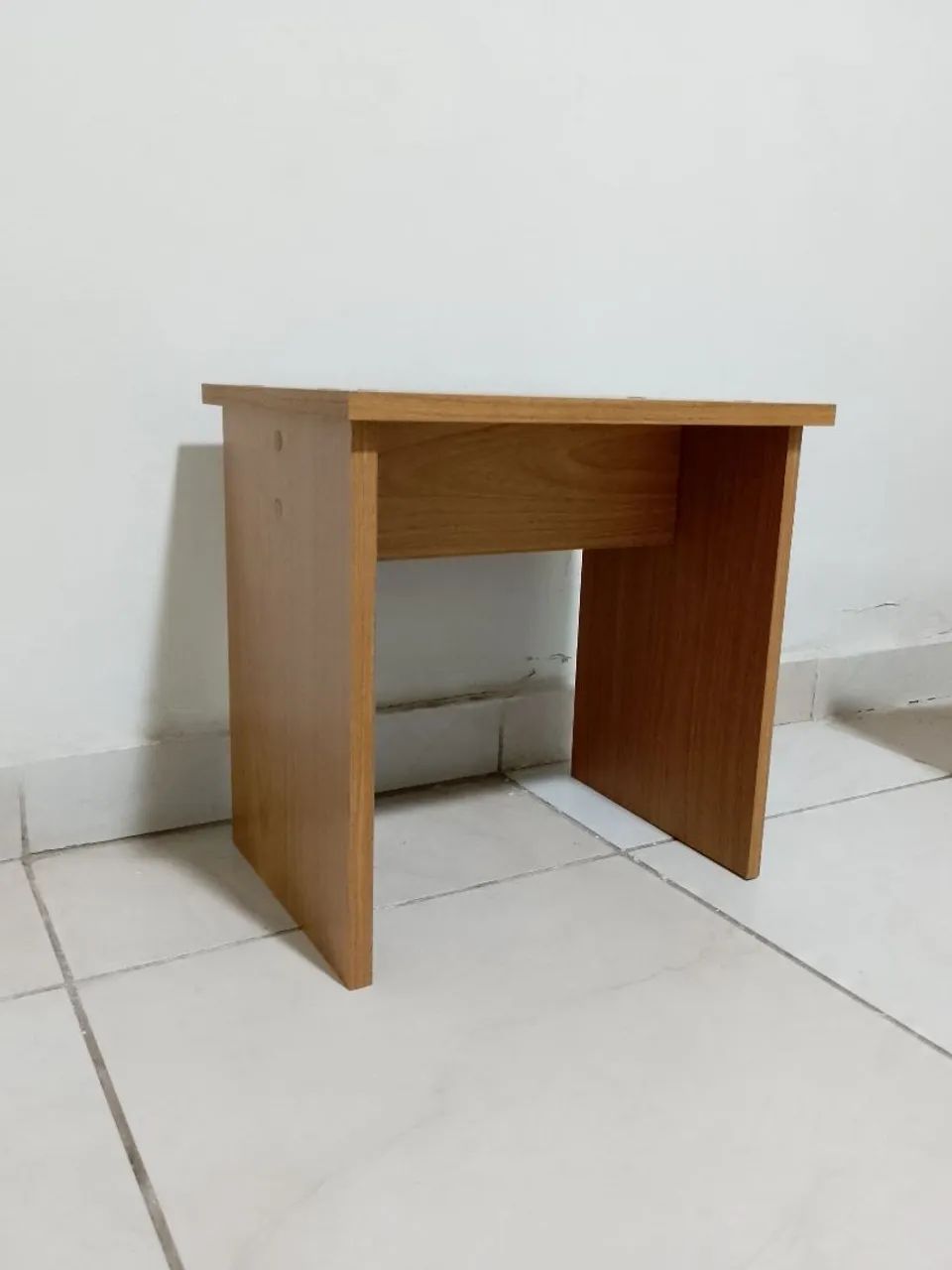 Banqueta de mdf, cores variadas. - Foto 2