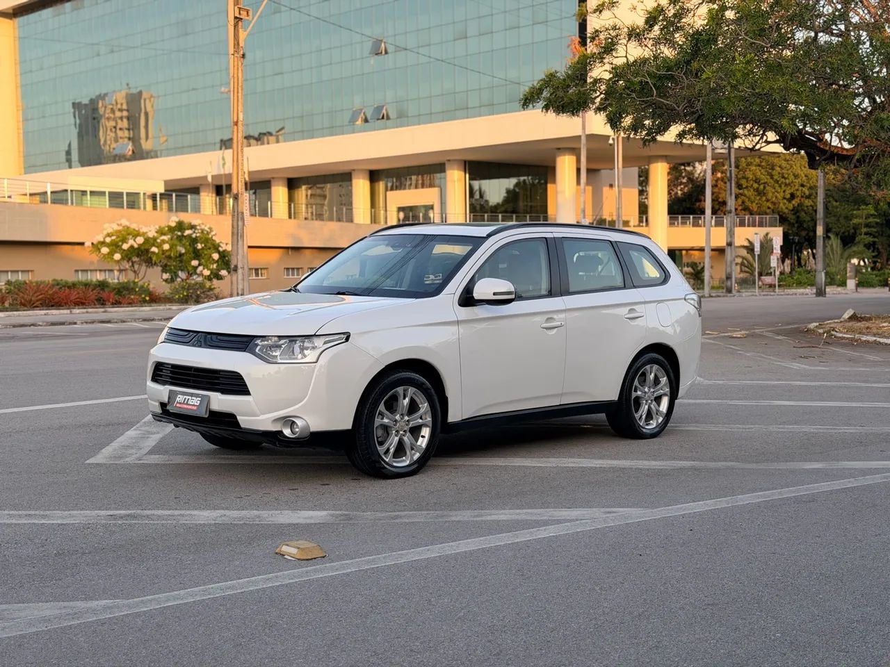 Mitsubishi Outlander 2.0 16V 160CV AUT. 2015