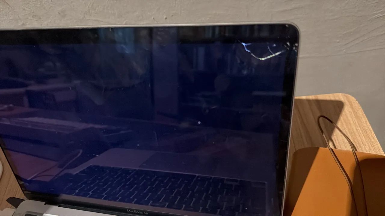 MacBook Air M1 - Foto 3