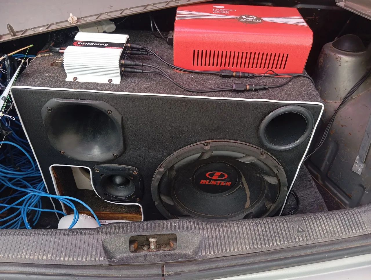 Vende se som 