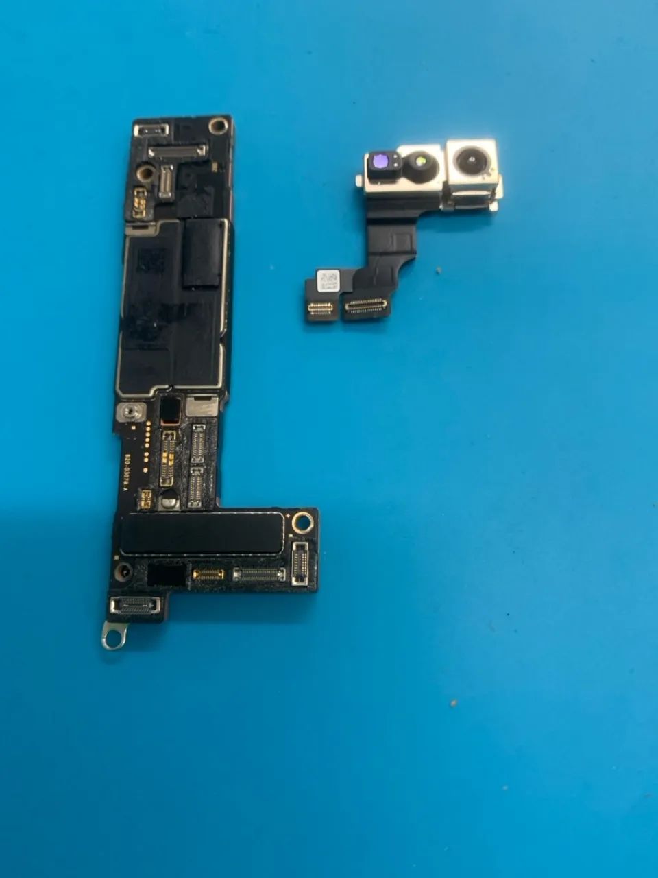 Placa do iPhone 15 desbloqueada 256 Gb com Face ID  - Foto 3
