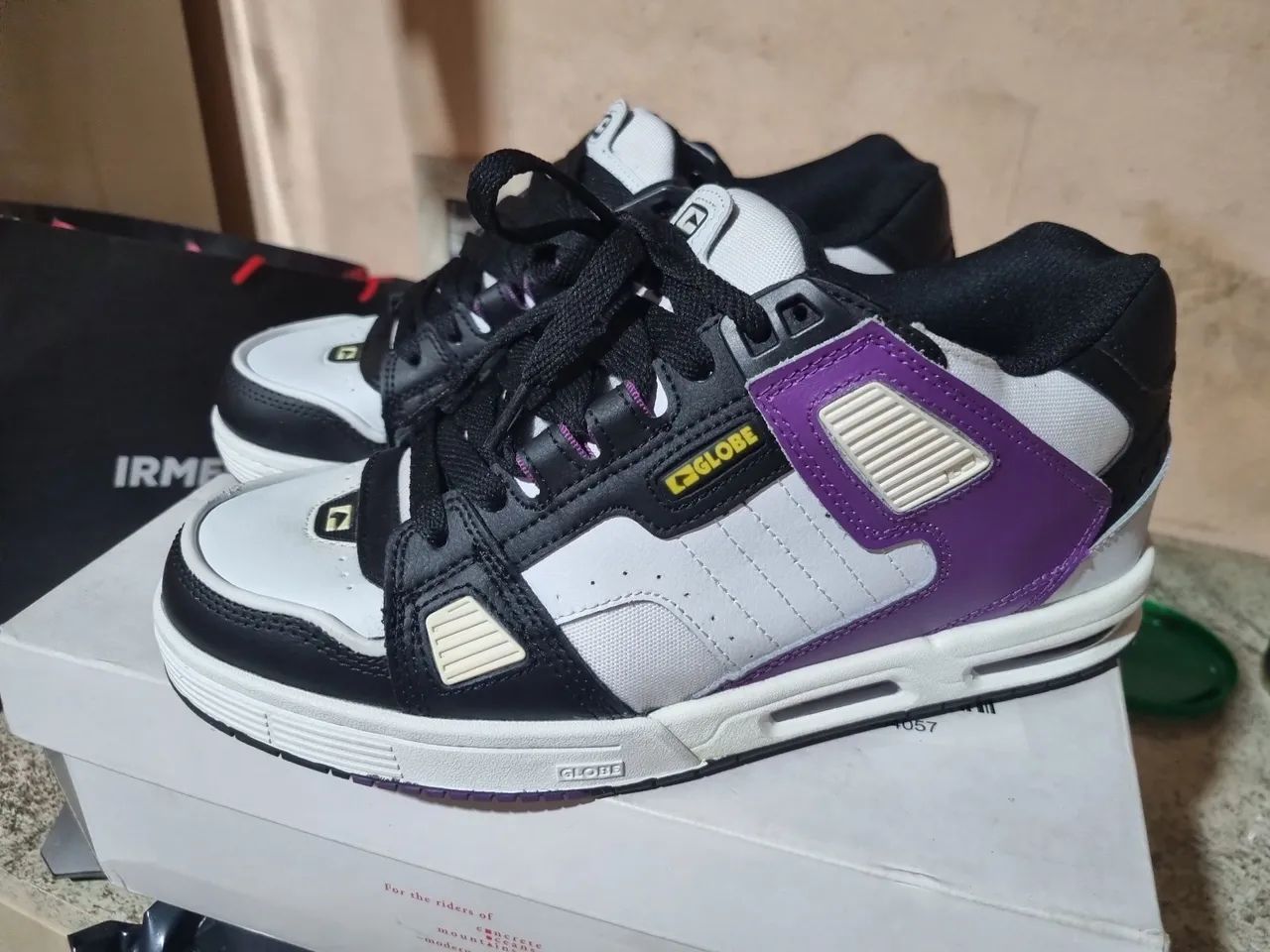 Tênis Globe Sabre 42 (11us)