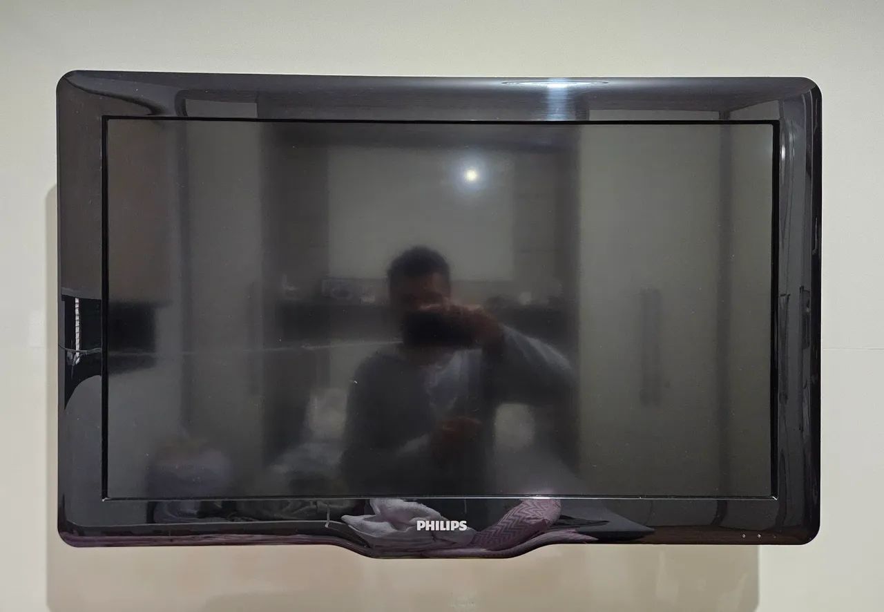 TV Philips 32' + Fire Stick