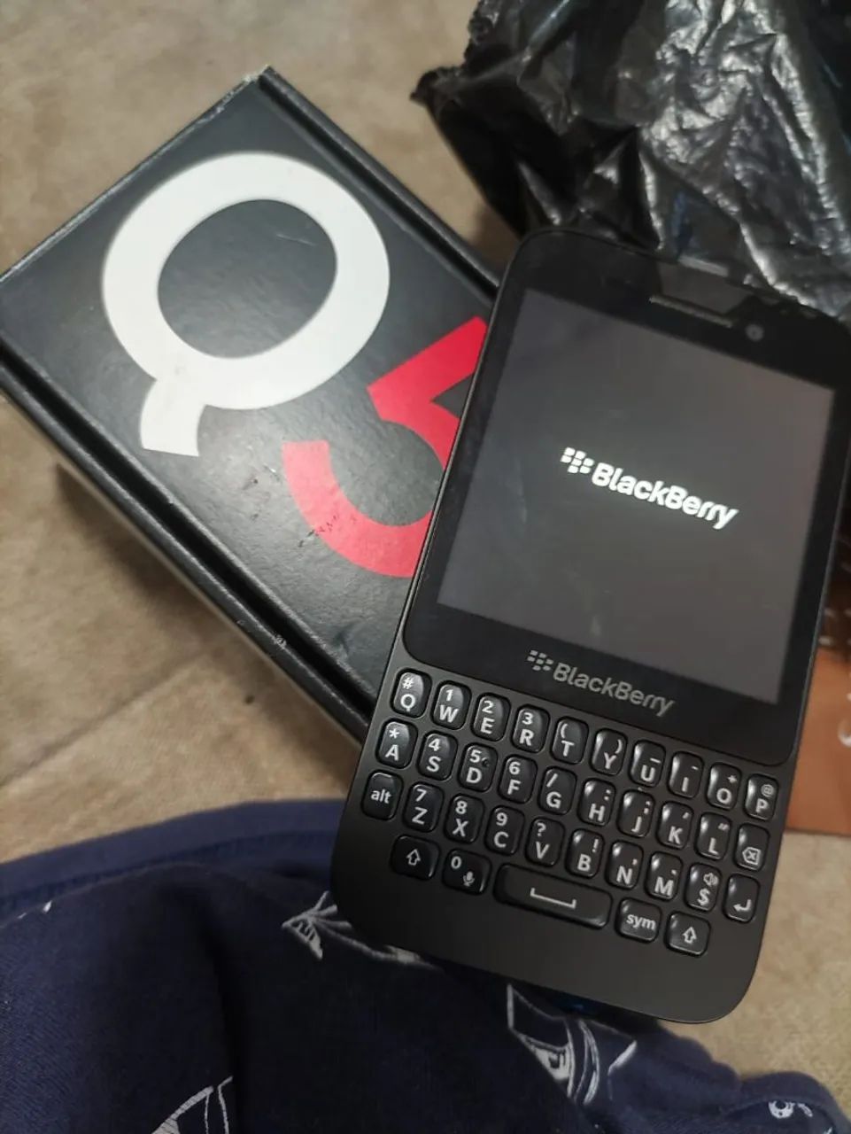 Blackberry Q5
