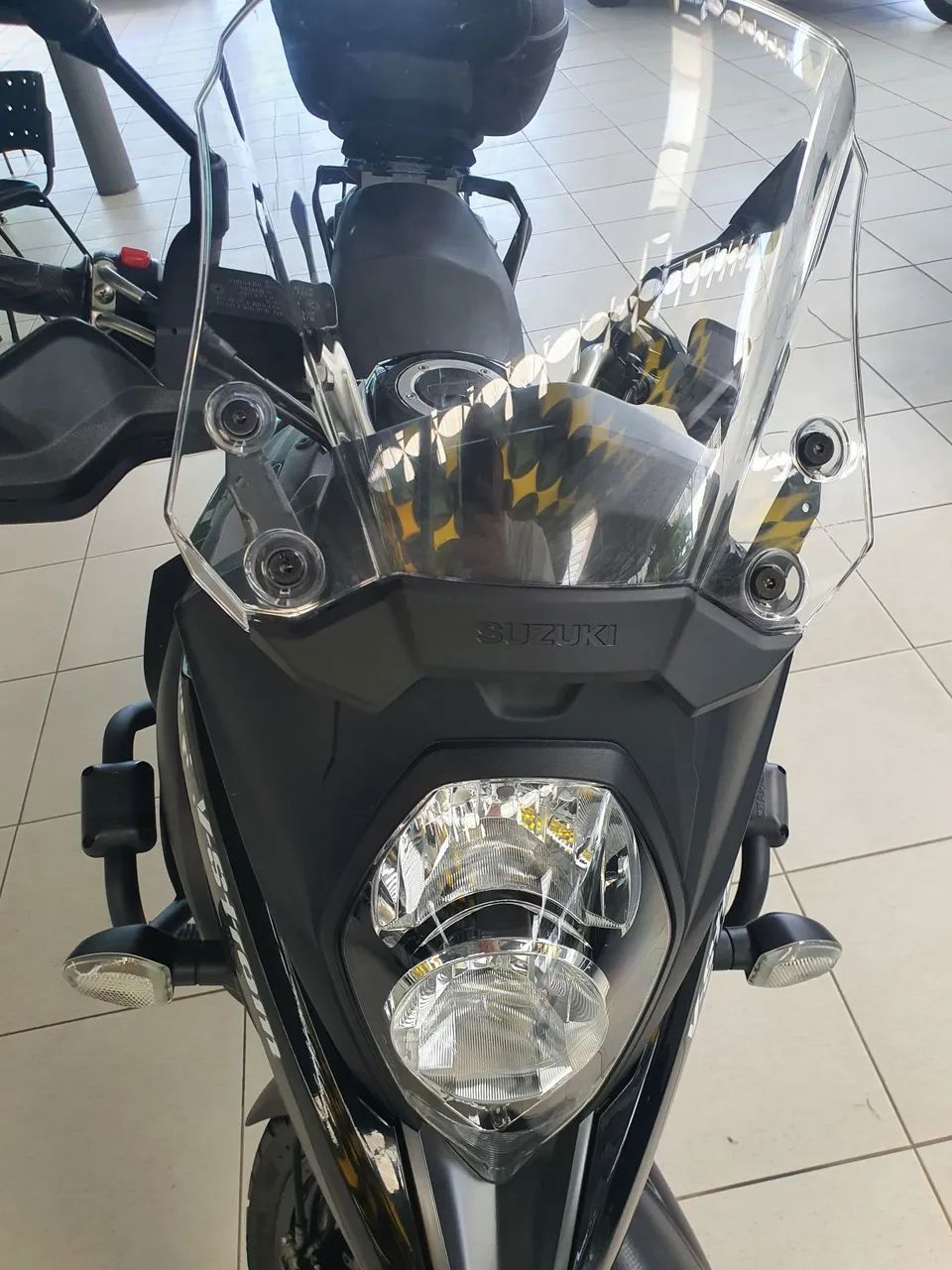 Moto 650 V-STROM - Foto 4