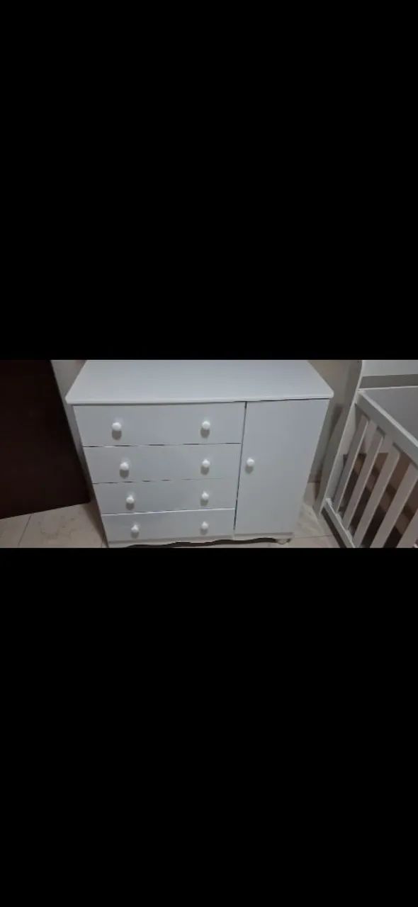 Vende se cômoda berço e guarda roupa infantil  - Foto 3