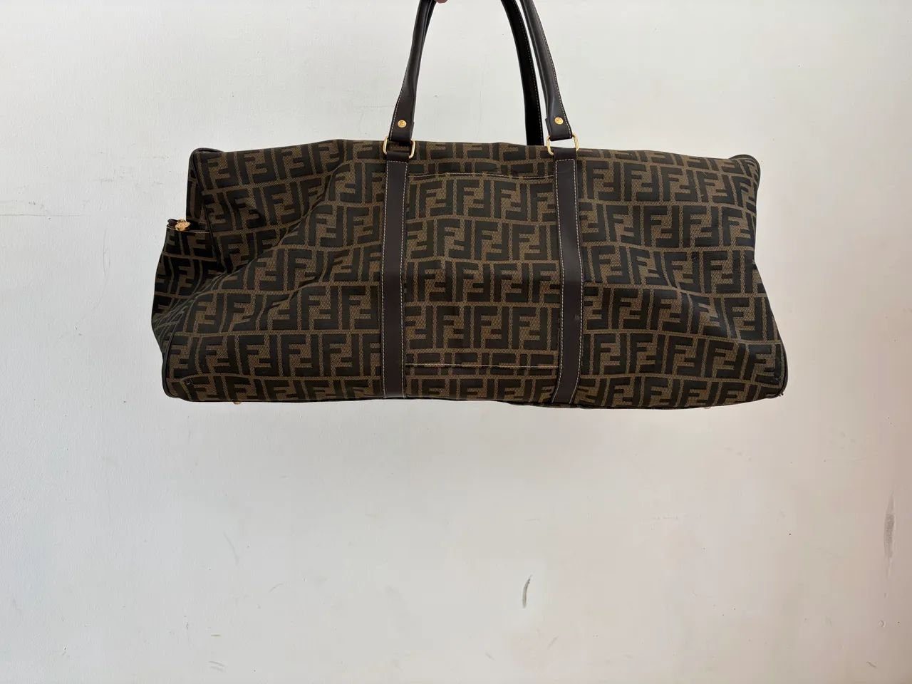 Mala de mão Fendi com logo FF - Foto 3