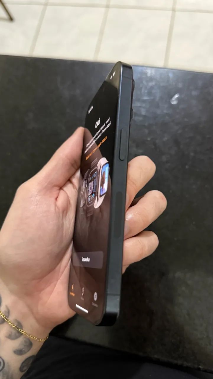 Iphone 15 Pro - Foto 2