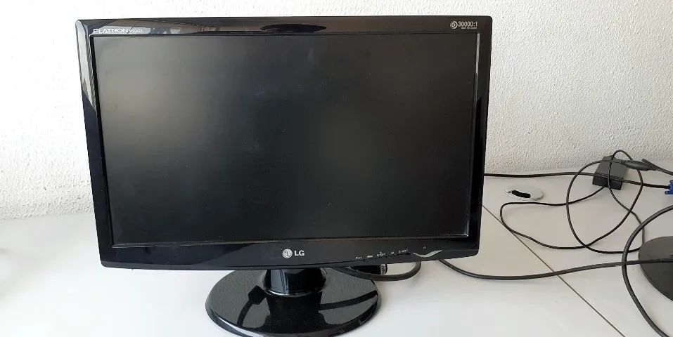 Monitor LG Flatron W2043S (sem cabo USB)