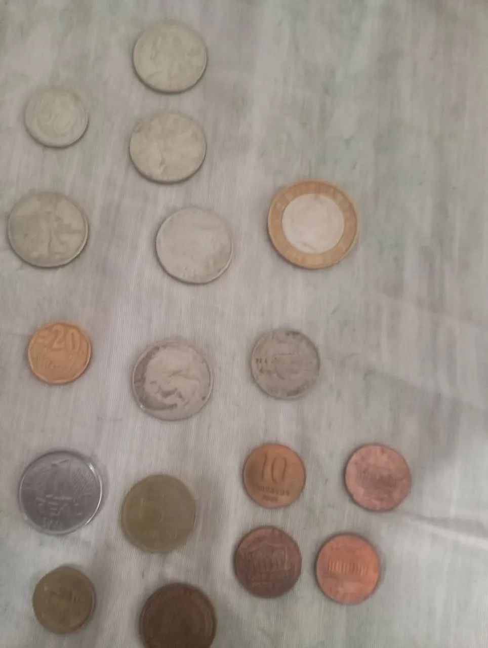 Cédulas dinheiro antigas .brasileiras e estrangeiras .e moedas - Foto 3