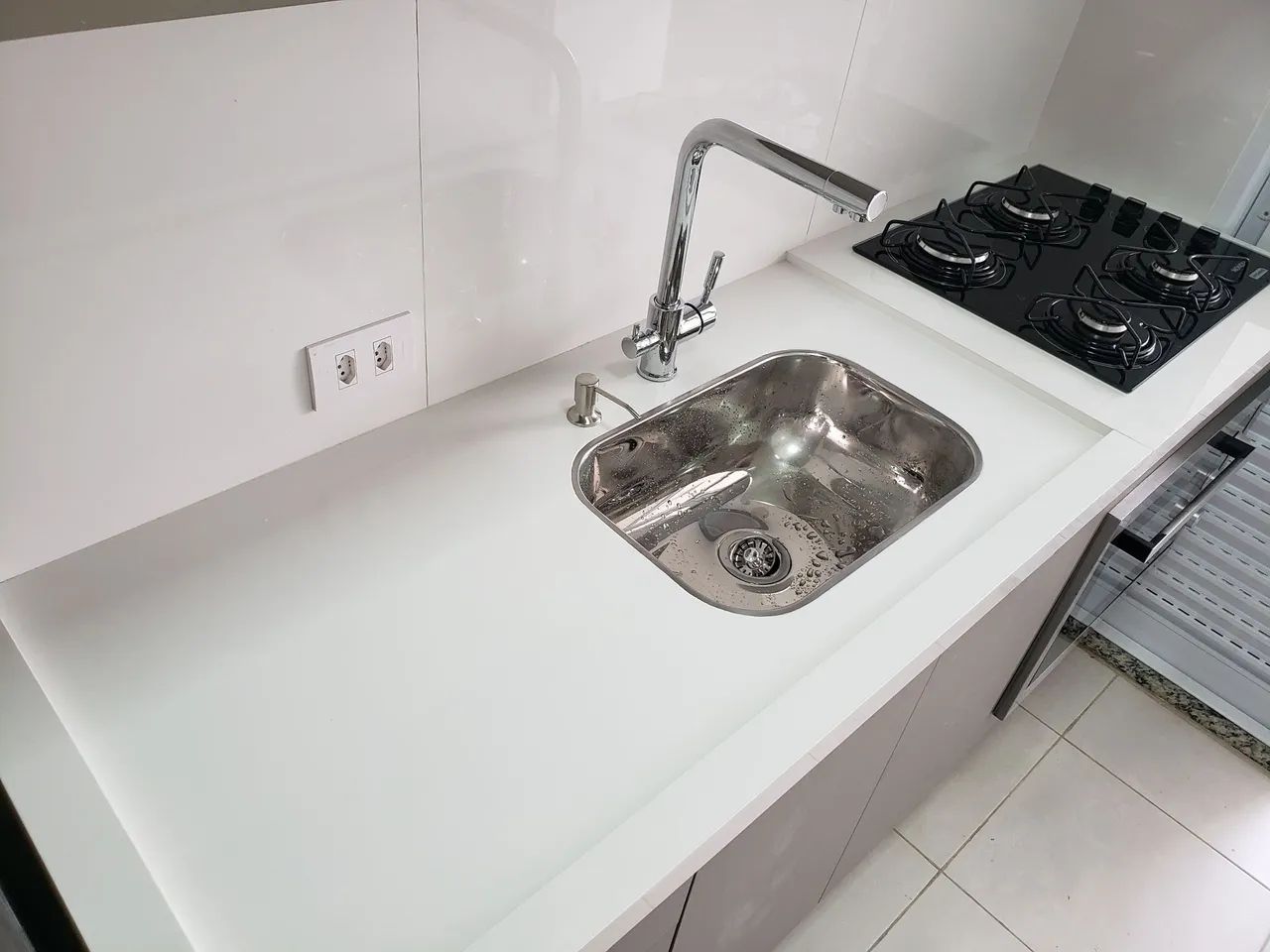 Bancada em quartzo pra cozinha.  - Foto 3