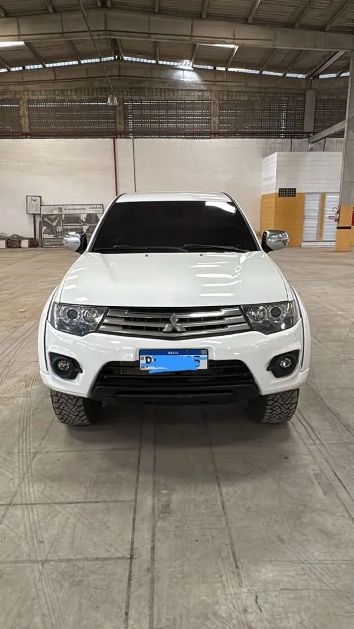 Mitsubishi L200 2015