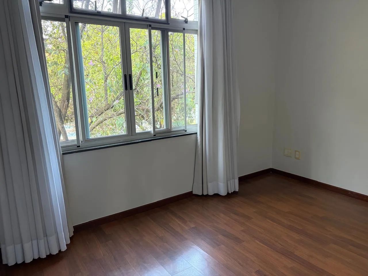Apartamento 3 quartos SQS 115
