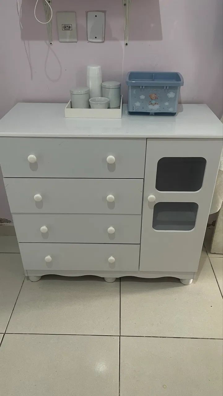 Cômoda, inclui kit porcelana e porta fraldas - Foto 2