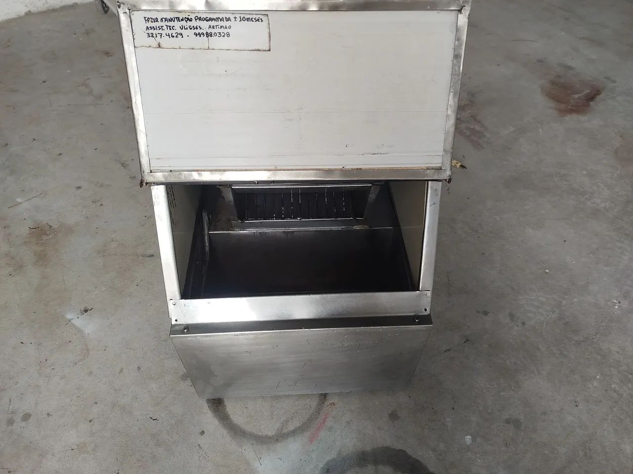 MÁQUINA DE GELO EVEREST 