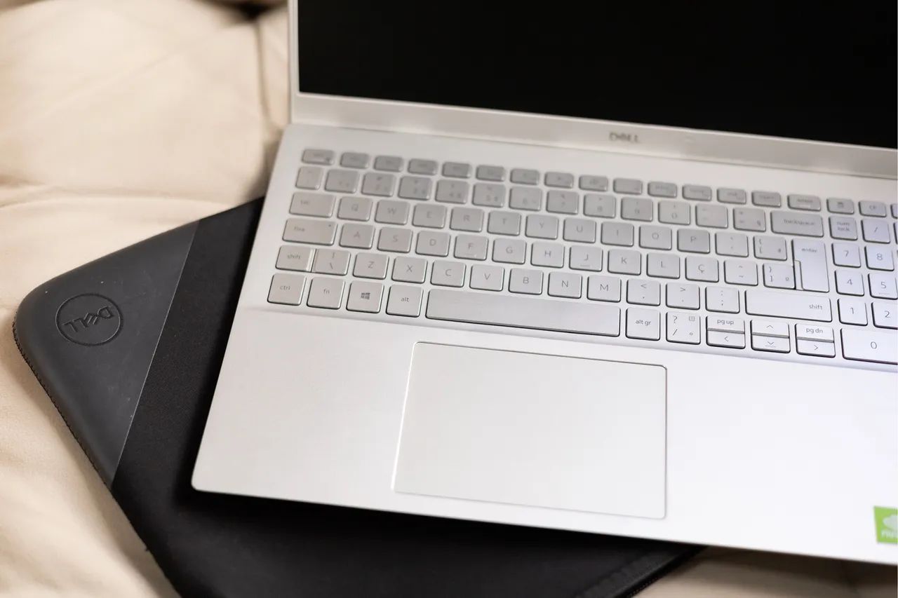 Notebook Dell Inspiron 5502 Intel Core i5  - Foto 4