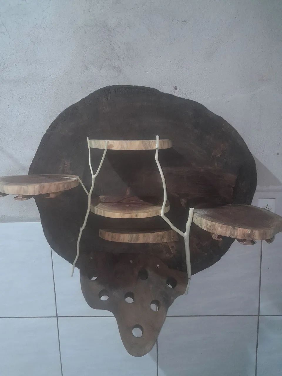 Adega de parede rústica - Foto 2