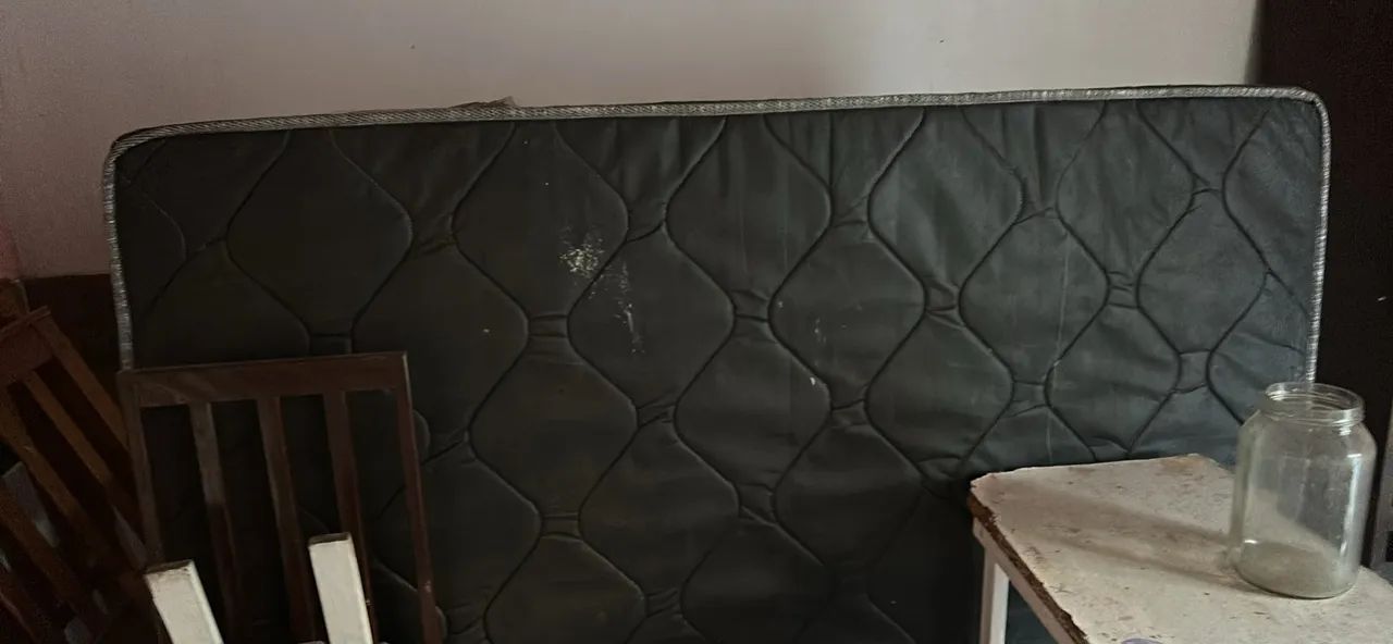 Cama de casal com colchão  - Foto 2