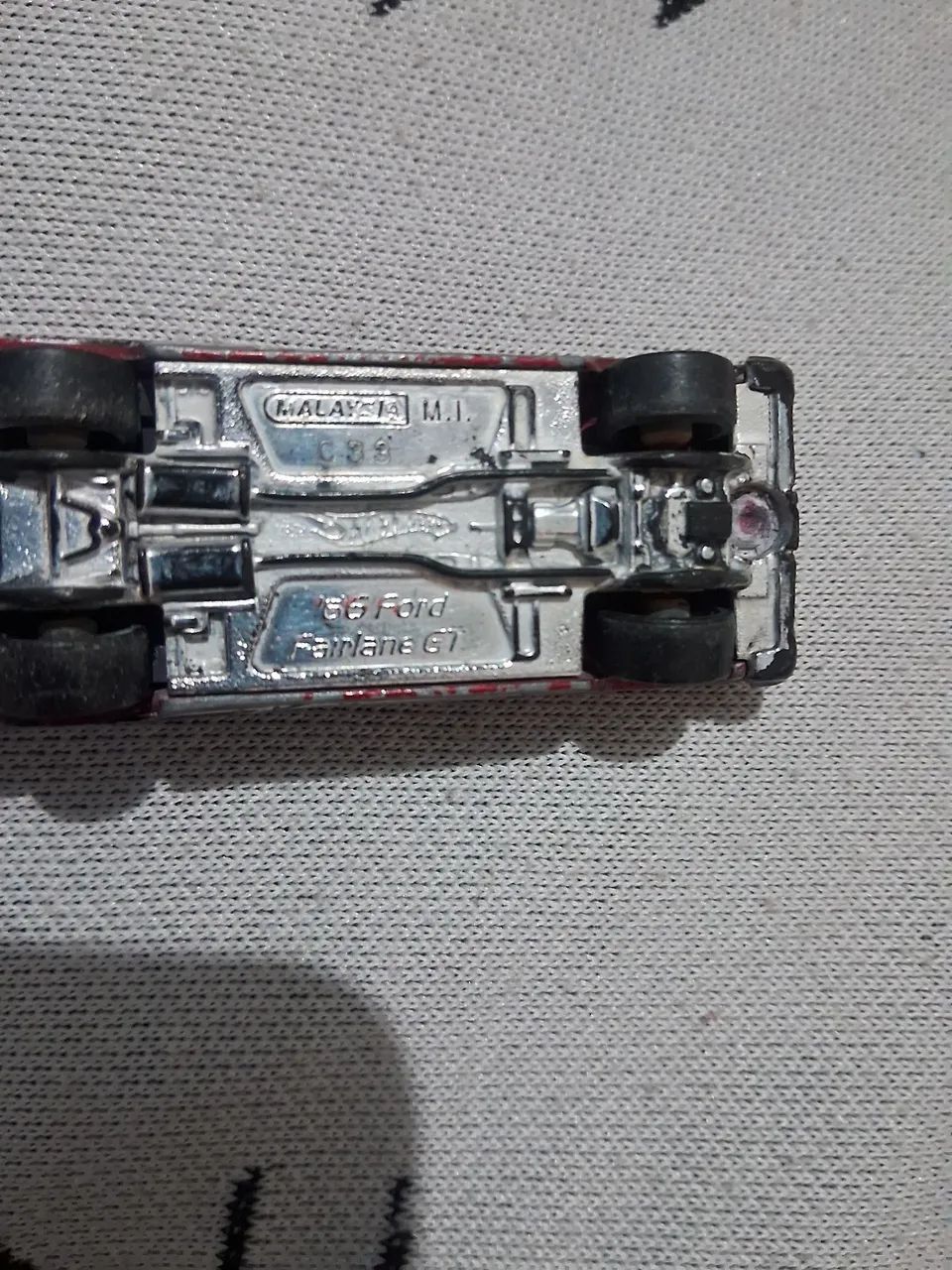 Hot Wheels 66 Ford Fairlane GT - Foto 4