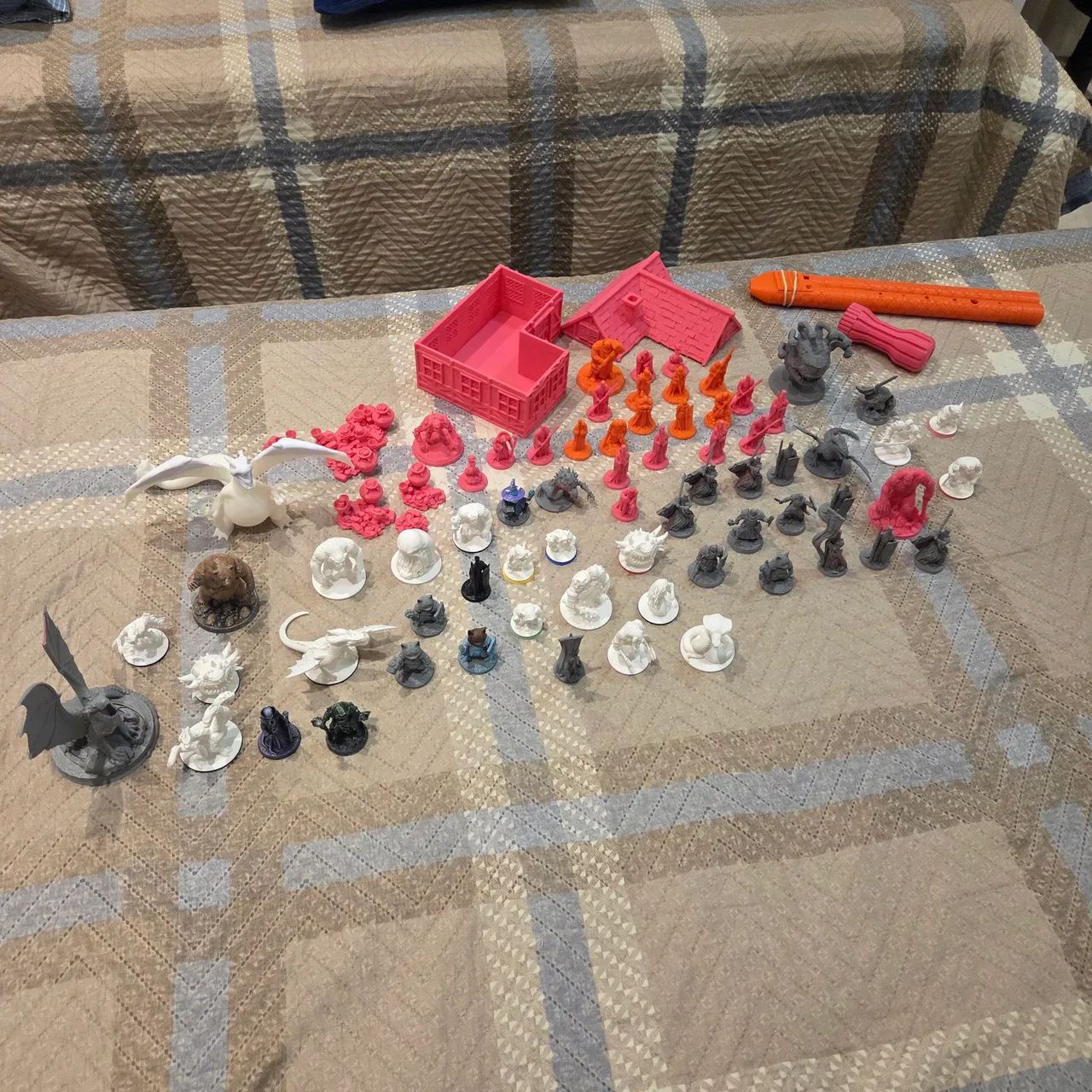 Miniaturas de impressão 3d aleatorias