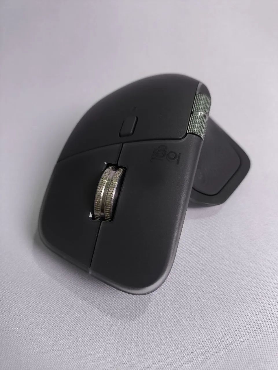 Mouse MX Master 4 Logitech - Foto 4