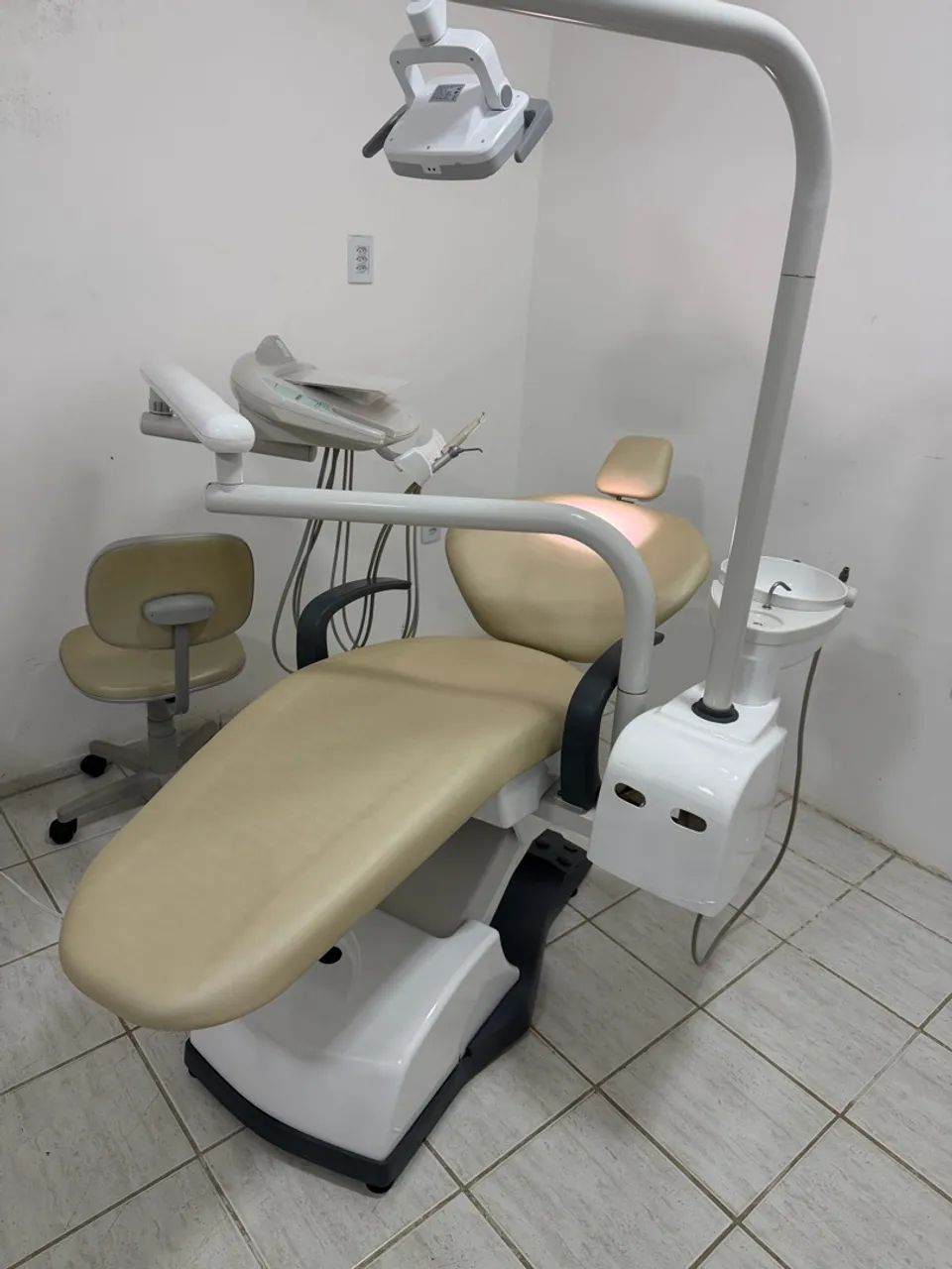 Cadeira odontológica  - Foto 3