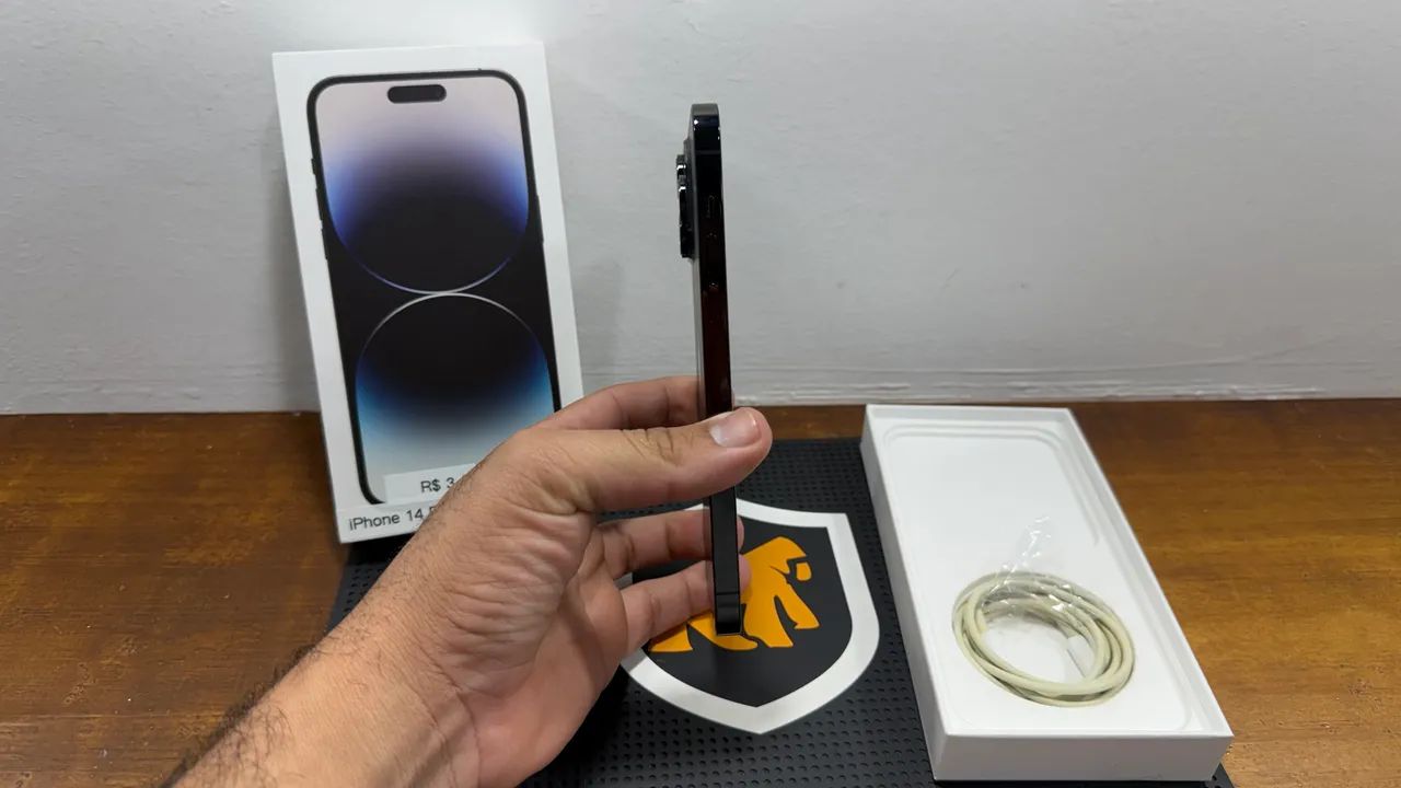 IPhone 14 Pro Max 128GB - preto  - Foto 3