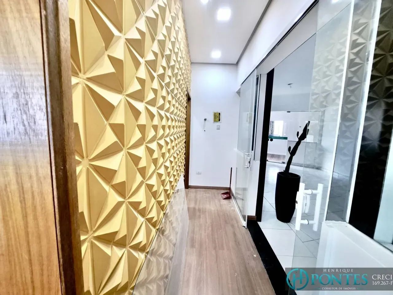 Sala Comercial à Venda no Centro - Peruíbe/SP - Foto 4