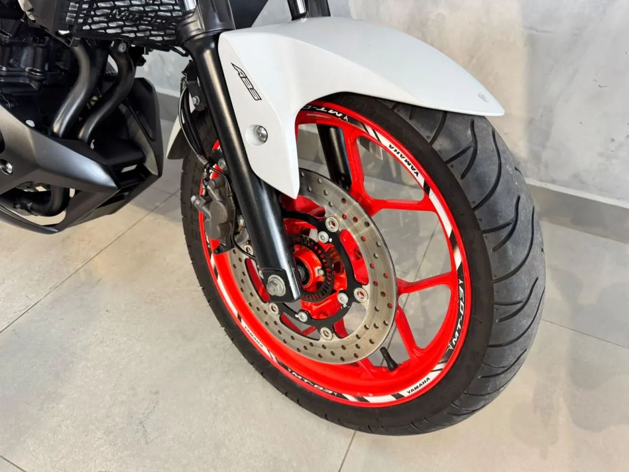 YAMAHA MT-03 300 ABS - 2021 - Foto 4