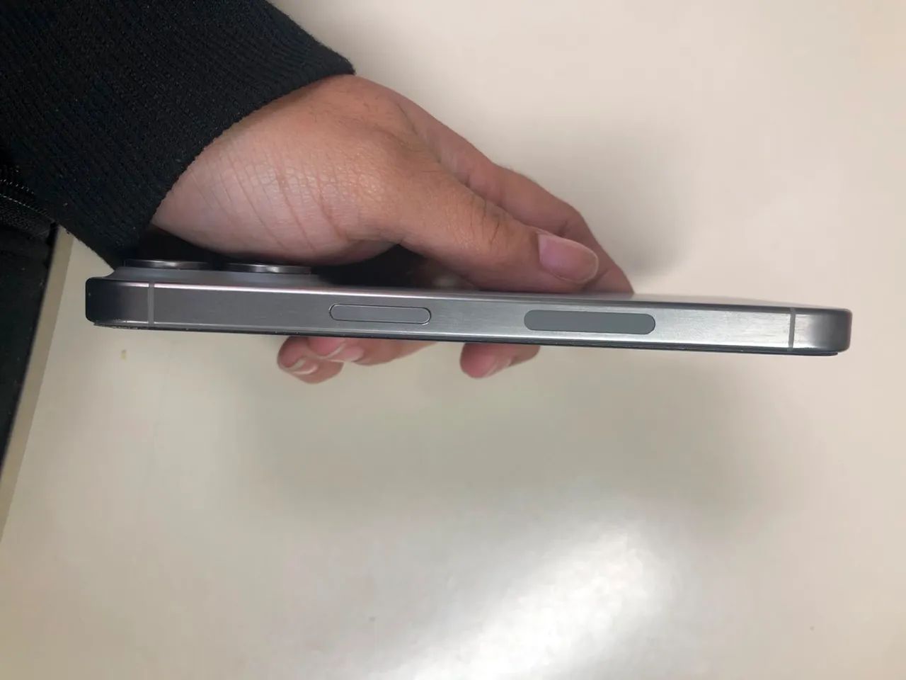 iPhone 15 Pro - 256 GB - Foto 4