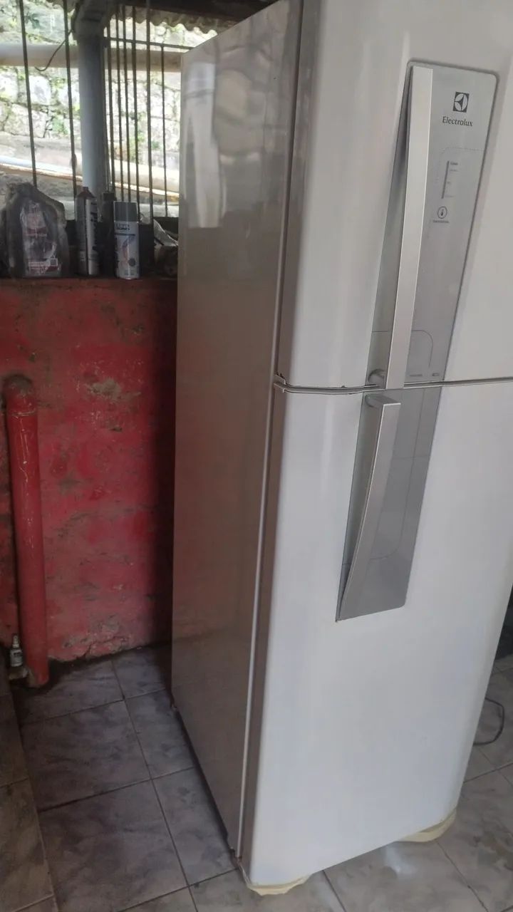Vendo geladeira duplex Eletrolux  - Foto 5