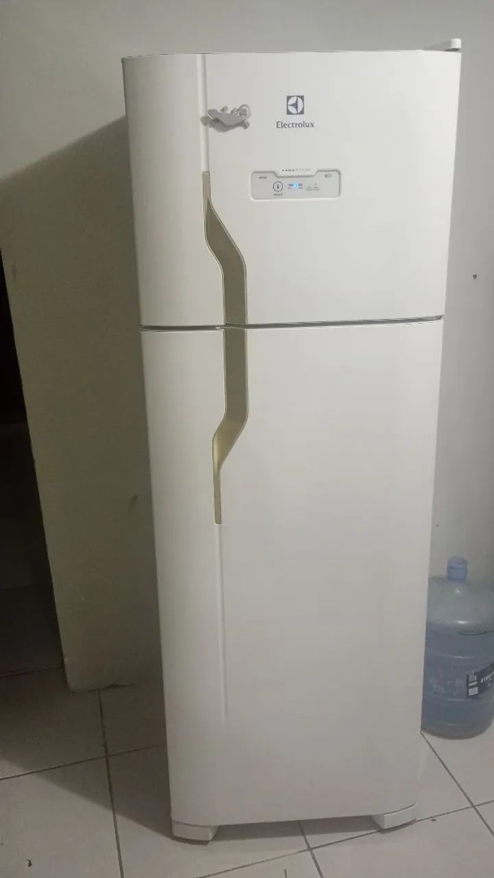 Geladeira Eletrolux 