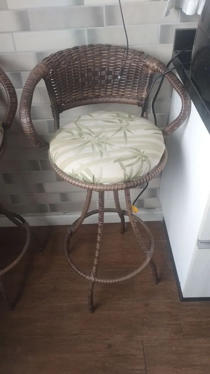 Vendo 3 banquetas usadas *