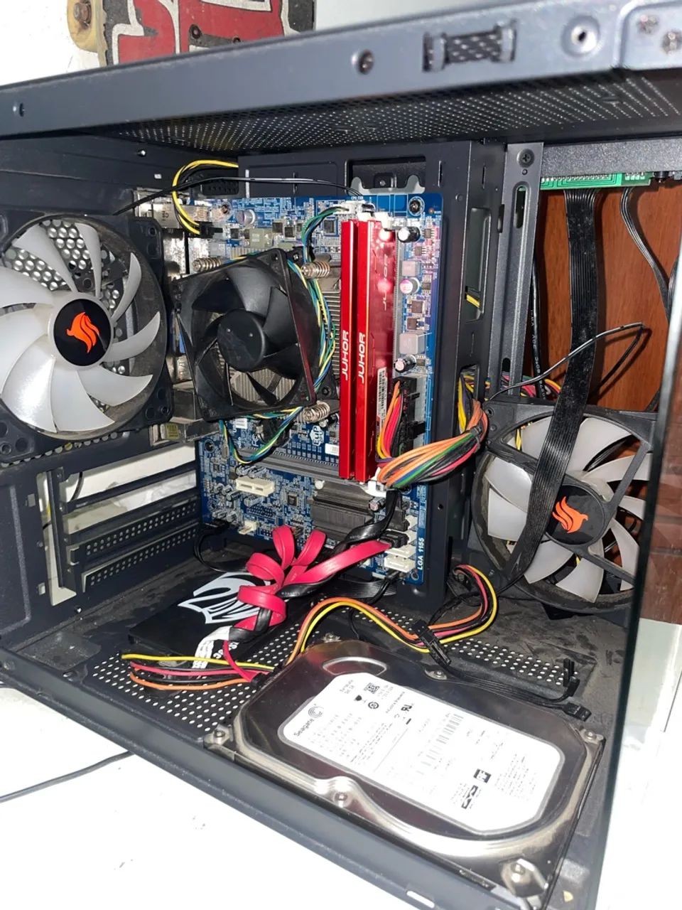 Pc semi gamer com defeito 
