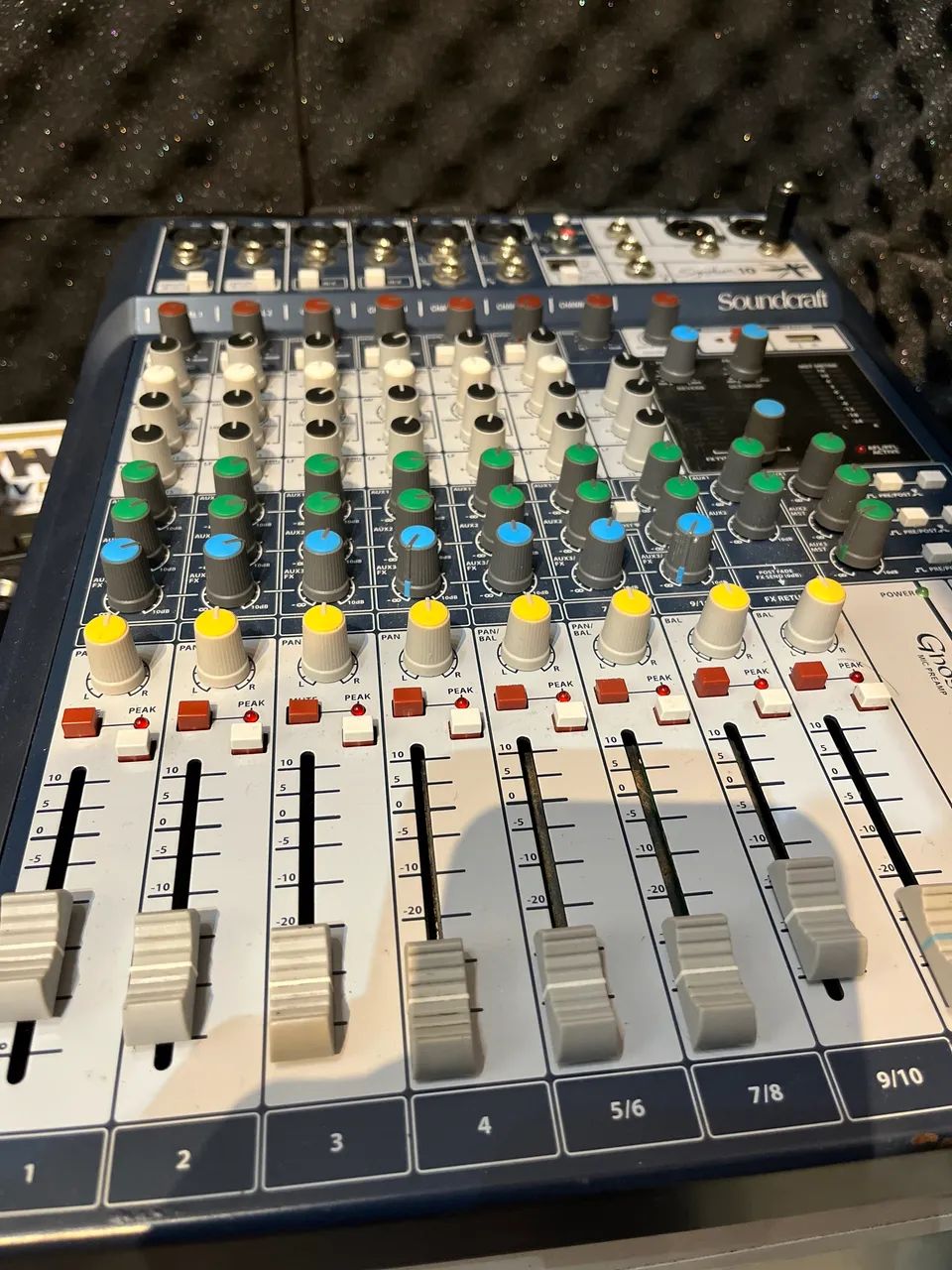 Mesa de som SoundCraft signature 10 - Foto 4