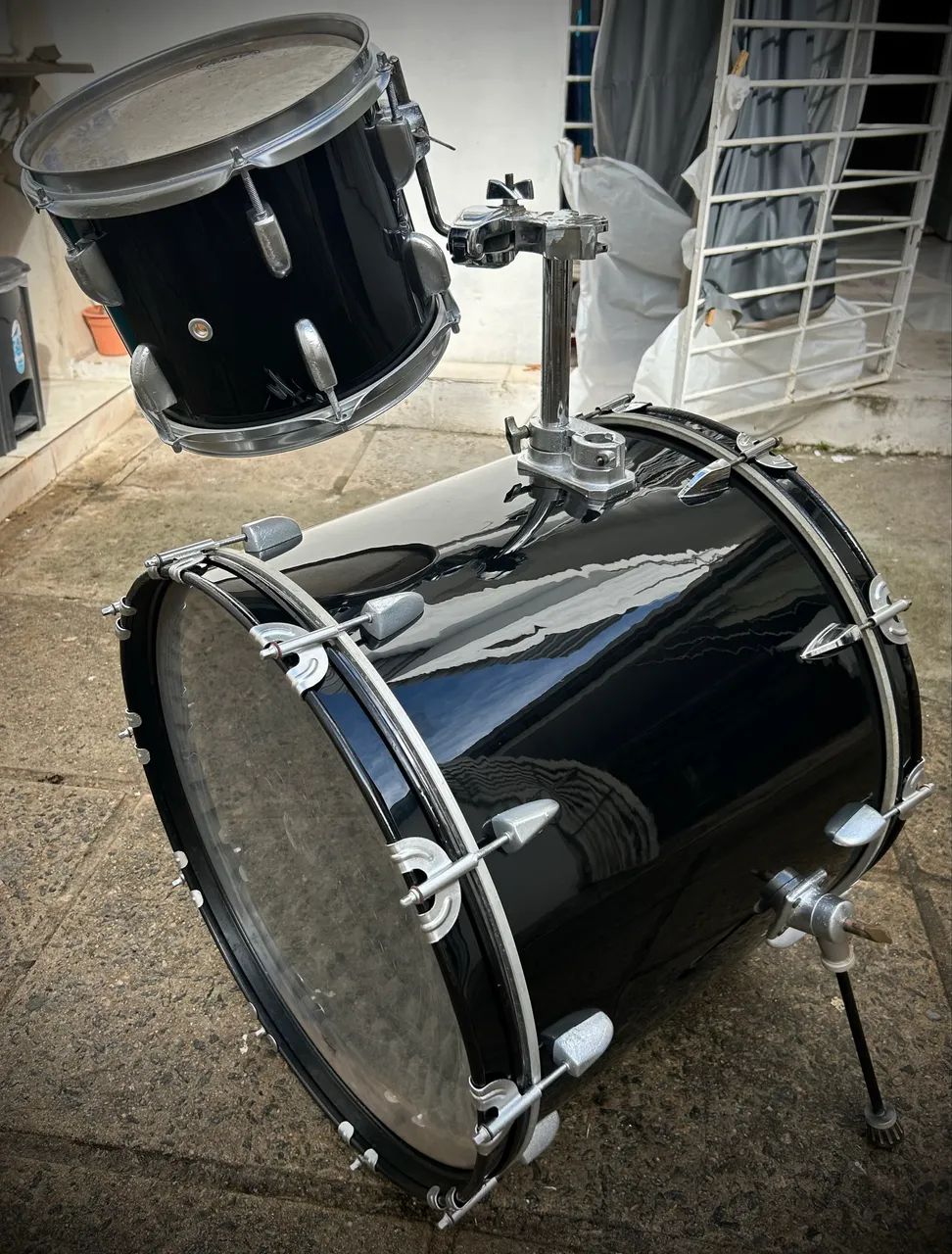 Vendo bumbo e tom de bateria.  - Foto 4