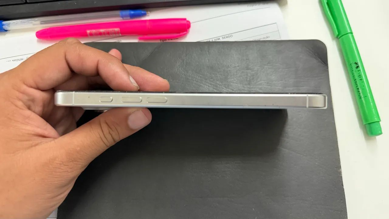 iPhone 16 pro Max - 512GB - Foto 2