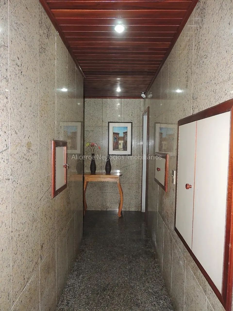 Apartamento 3 quartos, mobiliado e com vaga de garagem! | Mariano Procópio - Foto 3