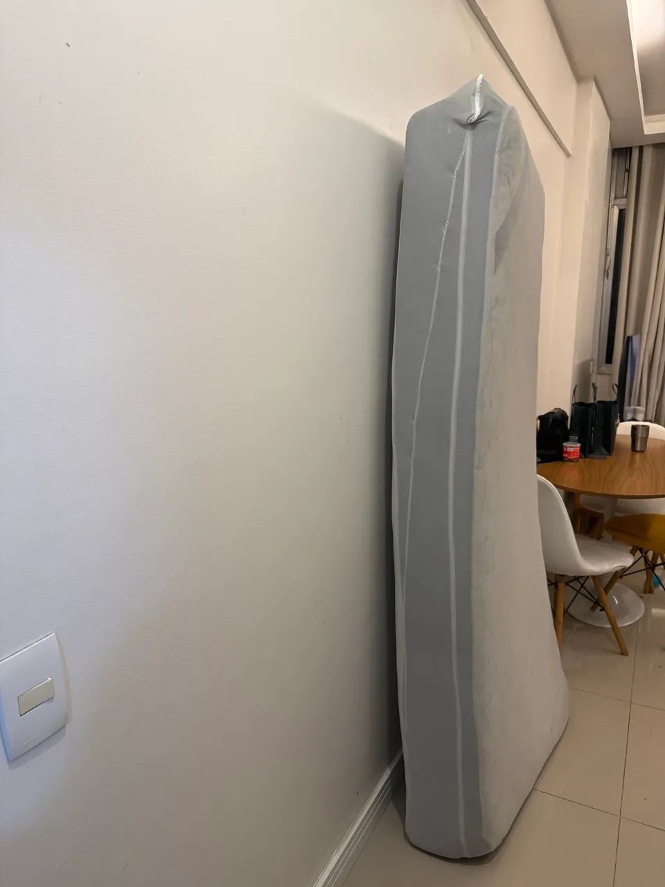 Vendo colchão de solteiro Ortobom - Foto 5